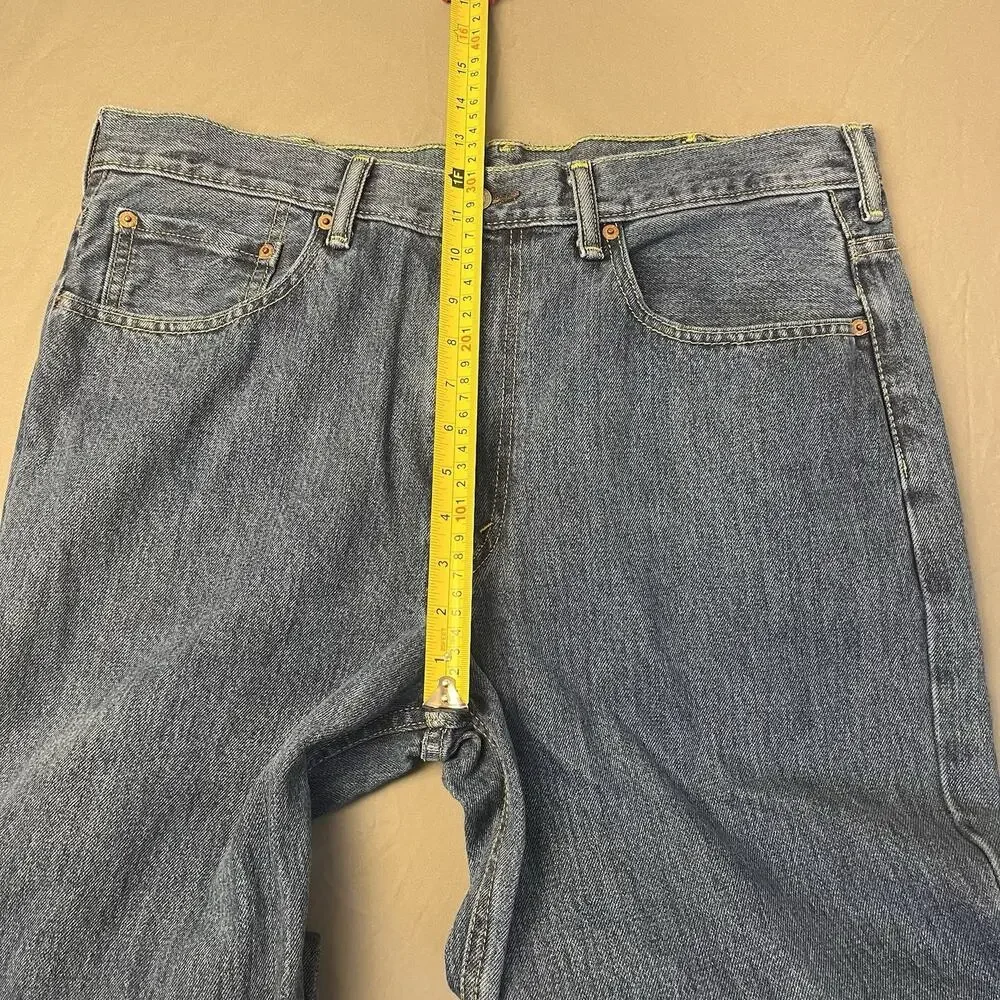 Levis 550 Jeans Mens 38x34 Blue Denim Original Relaxed Fit 100% Cotton - Picture 4 of 8